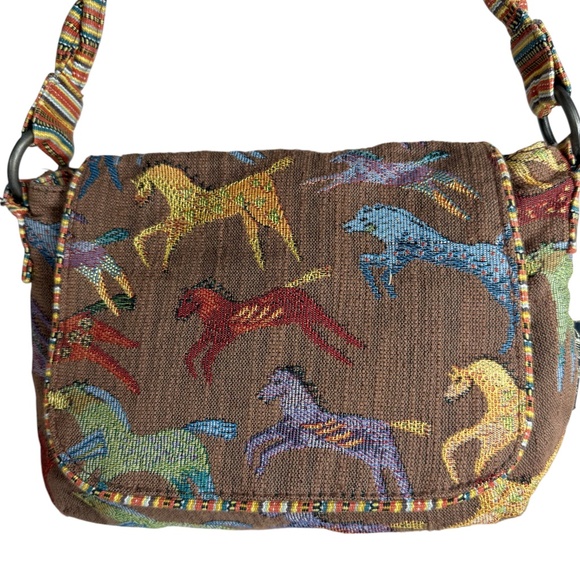 Laurel Burch Sun N Sand “Spirt of the Red Horse" Tapestry Shoulder Bag - Picture 4 of 15